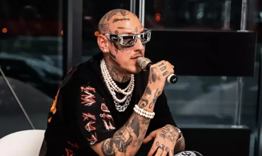 Slovenský rapper Separ ve vězení! Zadrželi ho přímo na letišti v Indonésii a čeká na deportaci